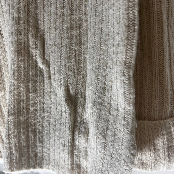 OLD NAVY Sweater Size XS - Picture 2 of 7